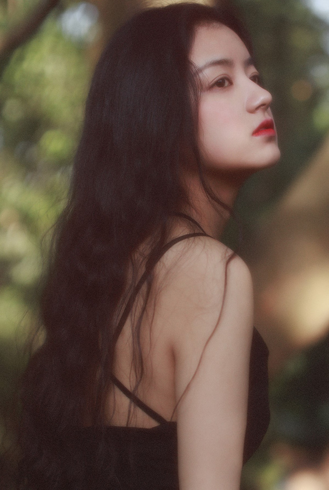 Cô bạn Trung Quốc với nét đẹp thuần khiết được ví như thần tiên tỷ tỷ